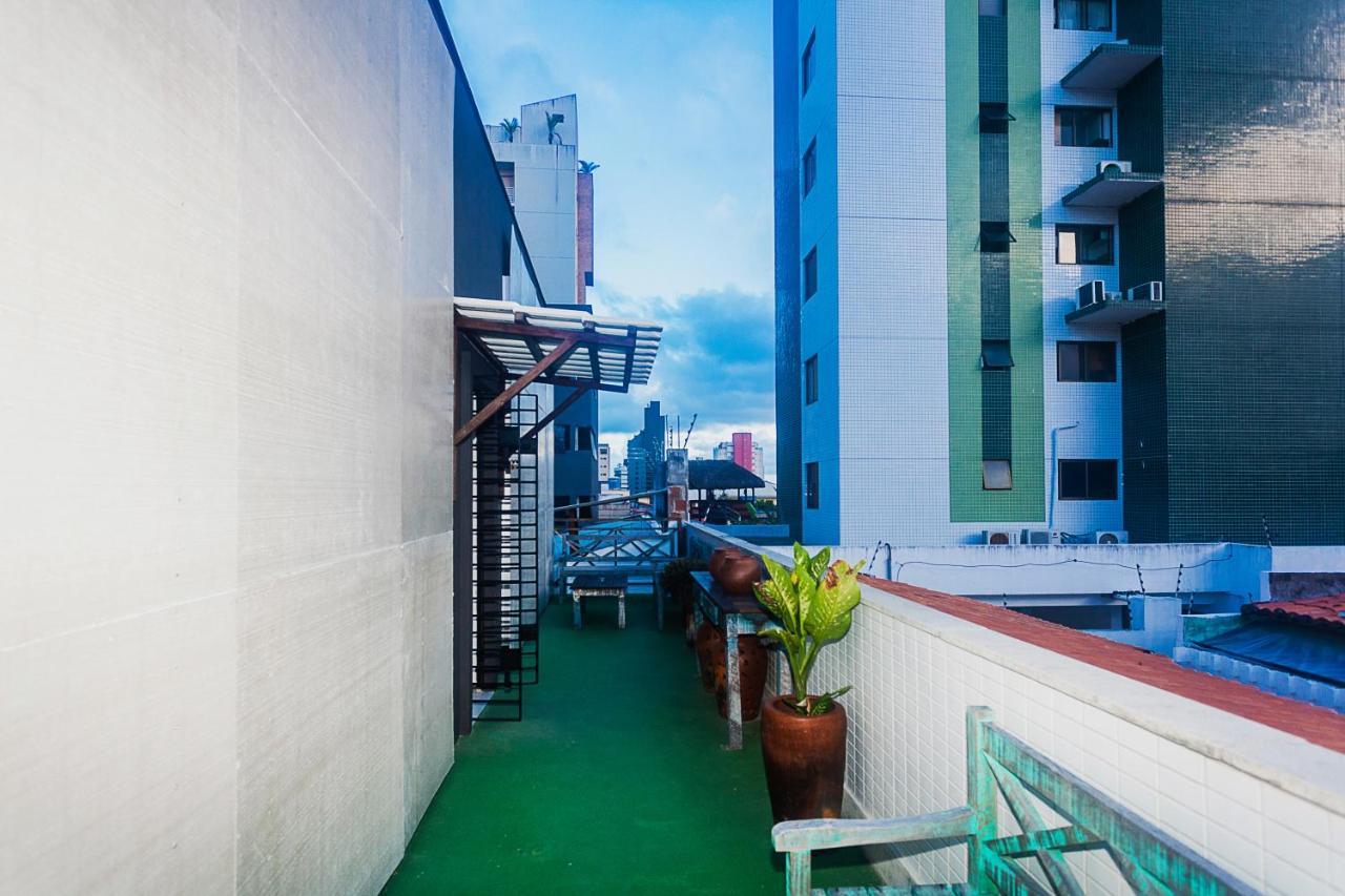 Economy Apart Natal Luaran gambar