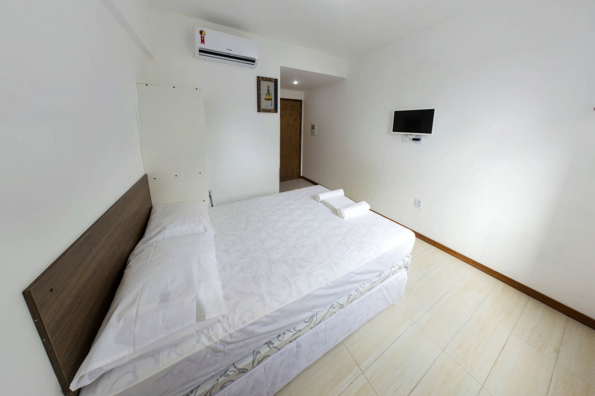 Economy Apart Natal Luaran gambar