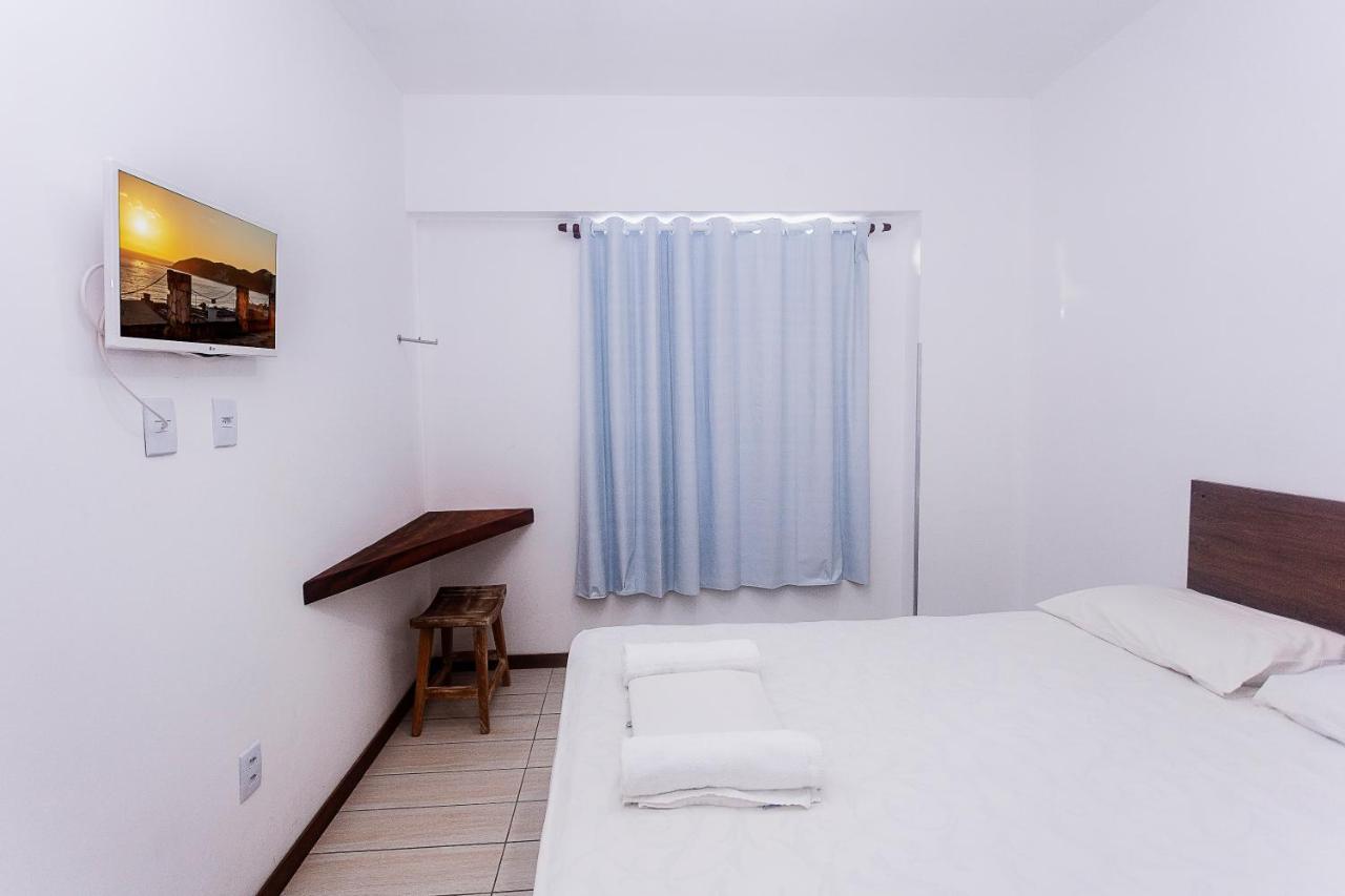 Economy Apart Natal Luaran gambar